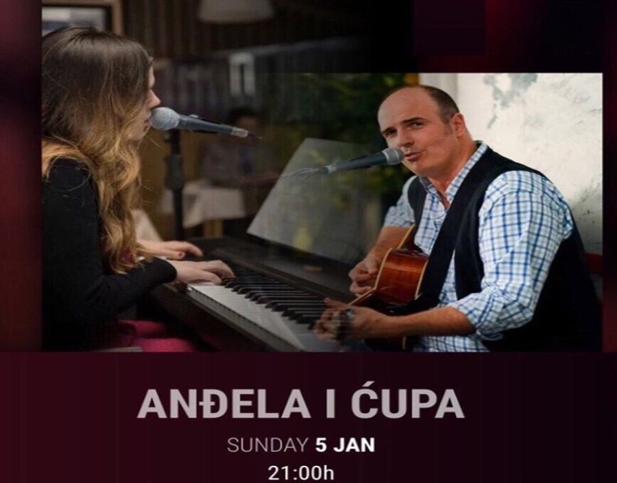 Anđela i Ćupa u restoranu 100 Manira