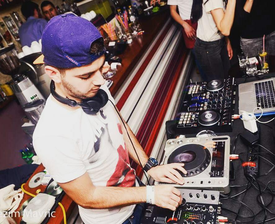 DJ Macaroni u Zeppelinu - petak